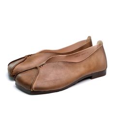 Details Gender: Women Item Type: Shoe Upper Material: Leather Toe Type: Round Toe Heel Type: Flats Heel Height: Low Heel ( 1-3 cm) Theme: Spring, Summer, Autumn Occasion: Daily, Casual, Date Style: Casual Size Chart Size Length 35 8.86" (22.50 cm) 36 9.06" (23.00 cm) 37 9.25" (23.50 cm) 38 9.45" (24.00 cm) 39 9.65'' (24.50 cm) 40 9.84" (25.00 cm) Vintage Brown Flat Leather Shoes, Vintage Brown Almond Toe Flats, Brown Open Toe Flats For Fall, Flats Shoes Comfortable, Square Head, Comfortable Flats, Round Toe Heels, Comfy Shoes, Bag Dress