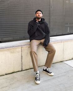 Converse Sneakers Outfit, Converse 70s, Minimalist Fashion Men, 일본 패션, Winter Outfit Ideas, Street Style Outfits Men, Street Fashion Men Streetwear, Guys Clothing Styles