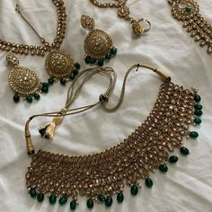 Gold And Green Bird All Jewelry. Very High Quality. I Also Have Bangles To Match Desi Jewelry, Indian Bridal Jewelry, Pakistani Bridal Jewelry, Indian Bridal Jewelry Sets, Bridal Jewelry Set, Green Bird, Gold And Green, Bridal Jewellery Indian, Pakistani Bridal