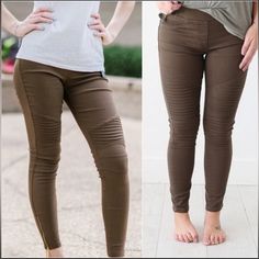 Size S/M Features: - Moto Design At Knee And Above - Pull On Design - No Pockets So No Bulk - Ankle Zipper - Ankle Length - Ultra Stretchy - Light Fabric For Spring Or Summer Fabric: 60% Cotton, 35% Nylon, 5% Spandex Color: Rich Mocha Please See All Photos As They Are Also Part Of The Description. Color May Vary Slightly Due To Lighting. Will Gladly Provide Measurements And Answer Any Questions. Sc20-5.10 Moto Jeggings, Stretchy Dress Pants, White Pants Casual, Black Velvet Pants, Suede Pants, Black Houndstooth, Jean Jeggings, Slim Leg Pants, Twill Pants