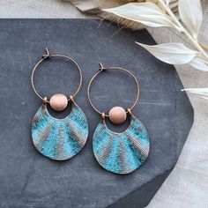 ∴ Boho Copper Earrings Small copper hoop earrings made with patina copper charms. ∴ What you need to know » The hoops measure about 5 cm (including the charms) » See photos for a better idea of size If you like my shop but couldn't find exactly what you want, get in touch and we can come up with something together :) Patina Copper, Copper Jewellery, Boho Jewellery, Bronze Earrings, Rose Quartz Earrings, Copper Patina, Ethnic Earrings, Jewellery Gift, Bohemian Earrings