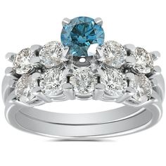 a blue and white diamond ring set