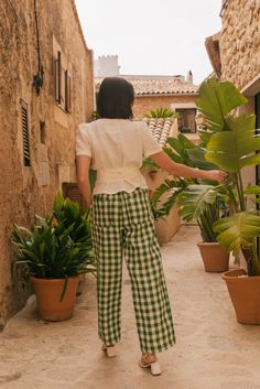 From casual brunches to formal gatherings, the BARBORA linen pants are versatile enough to accompany you through every season. Whether you're enjoying a sunny summer day or embracing the cozy vibes of winter, these pants effortlessly adapt to any occasion. Pair them with a simple top or shirt for a laid-back daytime look, or dress them up with a blouse for a party! • ABOUTThis listing includes 1 pair of BARBORA pantsFeatures straight cut silhouette with a half elastic waistband, fly front zipper Maternity Nightwear, Sunny Summer Day, How To Dress A Bed, Nightwear Women, Simple Top, Short Kimono, Cozy Vibes, Linen Clothes, Skirted Swimwear