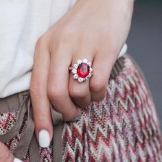 Rosemond Ruby Ring Ruby Jewelry Ring, Ruby Cocktail, Diamond Color Scale, Rubin Ring, Minimalist Diamond Rings, Orange Gem, Rose Gold Studs, Rose Gold Bridal, White Gold Wedding Bands