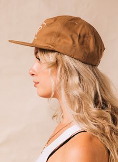 The unisex unstructured vintage style cap features "Don't Get it Twisted" and a pretzel icon in chainstitch. The hat is made of brushed cotton twill and includes an adjustable fabric strap for a comfortable fit. Features: Brushed Cotton Twill Fabric Regular + Chainstitch Embroidery Adjustable Strap Brass Buckle Closure with Debossed Pyknic Logo Available in Pretzel Color One Size Fits All Vintage Canvas Baseball Cap, Vintage Canvas Baseball Cap With Curved Brim, Adjustable Retro Cotton Fitted Hat, Retro Adjustable Cotton Fitted Hat, Brown Cotton Fitted Hat With Curved Brim, Vintage Curved Brim Trucker Hat For Everyday, Brown Cotton Trucker Hat With Flat Brim, Brown Dad Hat, One Size, Everyday, Brown Dad Hat For Everyday Wear