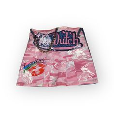 Vintage: Von Dutch Kustommade Motorcycle Denim Skirt In Hand Paint Size 6x Msrp $250 Brand New Without Tags Impossible To Find Adorable Custom Made Denim Skirt From Vintage Sensation Von Dutch Has All Kinds Of Good Karma Happening: Roses Motorcycle Chinese Lettering Motorcycle Chain Camo Print Patch Denim In The Front... Camo Party In The Back A Piece Of Fashion Iconography Fabrication: Denim Made In Usa Trendy Pink Denim Skirt, Von Dutch Outfit, Pink And Camo Outfit, Custom Skirts, Y2k Von Dutch, Y2k Graphics, Chinese Lettering, Camo Party, Dutch Blue