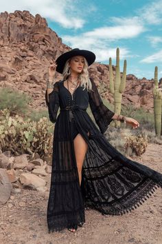 Rock And Roll Wedding Guest Outfit, Western Gothic Outfit, Boho Glam Outfit, Outfits For Women Streetwear, Chic Outfits Plus Size, Black Western Outfit, Black Outfits For Women, Western Boho Outfits, Edgy Western