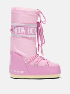 ICON PINK NYLON BOOTS | Moon Boot® Official Store Boots Moon, Moon Boot, Cold Weather Boots, Pink Boots, Marken Logo, Pink Moon, Moon Boots, Iconic Women, Kids Boots