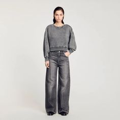 Jewellery neck sweatshirt Cropped Boxy Fit Sweatshirt For Fall, Boxy Fit Cropped Sweatshirt For Fall, Boxy Fit Long Sleeve Cropped Sweater, Fall Cropped Sweatshirt With Ribbed Cuffs, Oversized Chic Long Sleeve Sweatshirt, Chic Long Sleeve Sweatshirt With Ribbed Cuffs, Co Ord Suit, Tuxedo Accessories, Oversize Sweatshirt