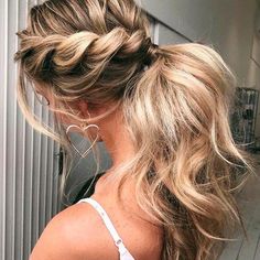 Formal Hairstyles Updo, Braids Blonde, Formal Hairstyles For Long Hair, Hair Blond, Peinados Recogidos, Prom Hairstyles For Long Hair, A Ponytail, Formal Hairstyles, Winter Hairstyles