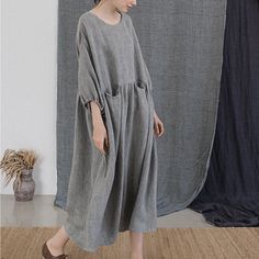 "★Please leave your phone number to me while you place the order! ★Material: linen cotton ★Color: gray **.♥.**'.♥.**'.♥.**'.♥.**'.♥.**'.♥.** Size Measurements: SIZE XS bust: fits bust around 35.5\" / 85 cm Hips: fits hips around 38\"/ 97 cm length: 118 cm/46.5'' SIZE S bust: fits bust around 35.5\" / 90 cm Hips: fits hips around 38\"/ 97 cm length: 118 cm/46.5'' SIZE M bust: around 37.5\" / 95 cm Hips: around 40\"/ 102 cm length: 120 cm/47.2'' SIZE L bust: around 40.5\"/ 103 cm Hips: around 43\" Casual Flowy Maxi-length Tunic, Oversized Linen V-neck Maxi Dress, V-neck Lagenlook Dress For Daywear, V-neck Lagenlook Daywear Dress, Cotton V-neck Lagenlook Dress, Dress Plus Size, Linen Maxi Dress, Kaftan Dress, Loose Dress