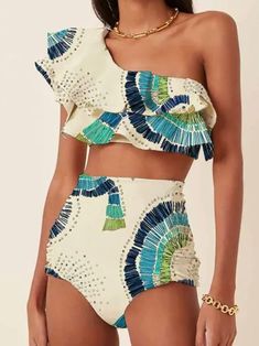 If you are a girl who loves to always be in fashion, even on those summer days, where we like to go to the beach. You can't stop carrying a swimsuit of the latest trends in your suitcase. This beautiful two-piece swimsuit is impressive. It has a top with one shoulder and a high-cut bikini. It is made in a soft nylon and spandex You will get an ultra chic look if you have a beach event. Nylon and spandex. One shoulder top. Ruffles details top. Color may be lighter or darker depending of the device it is displayed. Middle Age Fashion, Ruffle Swimsuit, Boho Floral Dress, Swimsuit Dress, Swimsuit Fashion, Floral Dress Summer, Boho Maxi Dress, Dress Cuts, Swim Suit