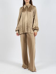 Alberta Ferretti pleated satin shirt. - FW24 - Regular fit - Pointed collar - Hidden button closure - Raglan sleeve - Single-button cuffs - Asymmetric hem - Made in Italy - 64% Acetate, 36% Silk Elegant Pleated Silk Blouse, Elegant Pleated Silk Tops, Elegant Silk Pleated Blouse, Formal Pleated Silk Blouse, Chic Pleated Silk Top, Chic Silk Pleated Top, Designer Satin Blouse For Work, Formal Silk Blouse With Pleated Sleeves, Spring Formal Pleated Blouse