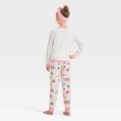 Elevate your child's wardrobe with this Disney Princess 2-Piece Pajama Set and Headband in white. This pack includes a headband, a polyester long-sleeve sleep shirt with a Disney princess print designed in a crew neckline, and a pajama pant with allover Disney-themed prints—for a fan-favorite look. Tailored in a regular fit, this pajama set is great for casual evenings or just lounging at home. Cute White Character Print Sleepwear, Cute White Sleepwear With Character Print, White Cotton Sets With Character Print, White Character Print Sleepover Sets, White Character Print Bedtime Sets, White Character Print Playwear Sets, White Character Print Sets For Bedtime, White Playwear Set With Character Print, White Character Print Sets For Playwear