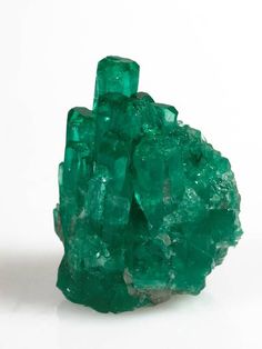 Uncut emerald Fine Minerals, Rare Gems, Emerald Jewelry, Gems And Minerals, Crystal Gems, Stone Rocks, Pantone Color