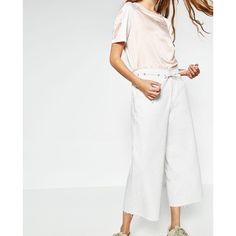 Denim Drawstring Culottes In Color White. Zip Fly And Hook Closure. Drawstring At Waist. Wide Leg, Cropped Length. Composition 100% Cotton Size Large Excellent Condition, New With Tags! Denim Culottes, Zara White, Zara Jeans, Pants Women, Wide Leg, Color White, Pants For Women, Zara, Pants