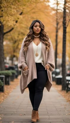 Casual Fashion Plus Size Women, Classy Everyday Outfits Plus Size, Plus Size Dating Outfits, Plus Size Casual Jeans Outfit Ideas, Plus Size Casual Date Outfit, Fall Outfits 2024 Plus Size, Plus Size Winter Outfits For Work, Winter Outfits Plus Size Curvy, Outfit Ideas For Plus Size Women