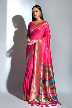 Check out this item in my Etsy shop https://www.etsy.com/listing/1314472260/banarasi-soft-silk-paithani-saree-with Pathani Saree, Pink Paithani Saree, Pink Paithani, Paithani Silk Saree, South Silk Sarees, Paithani Saree, Raw Silk Saree, White Saree, Art Silk Sarees