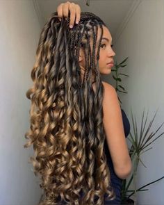 Half Moon Hairstyle Braids, Large French Curl Braids, French Curls Hairstyles, Bombshell Braids, French Curl Braids Hairstyles, French Curls Braids, Plaited Hair, French Curl Braids, Perfect Curly Hair