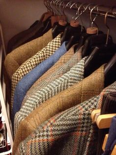 Mens Tweed Suit, Mens Fashion Suits Casual, Vetements Clothing, Preppy Winter, Ivy League Style, Look Retro, Tweed Suits, Fashion Suits For Men