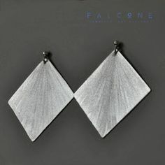 Monochromatic earrings made of silvery aluminum and silver. The sheet metal is repeatedly polished and engraved for the effect of light refracting in the watery tone. The earrings are toned and subtly shimmer like a sheet of water.  Studs are made of bright, satin 925 sterling silver. The width of the earrings is about 4,5 cm (ca. 1.77in). The earrings are about 5 cm (ca. 1.97in) long. The last photo shows an example of the packaging in which the jewelry is shipped. Aluminum Earrings, Engraved Earrings, Geometric Form, Silver Pin, Unique Handmade Jewelry, Handmade Copper, Copper Earrings, Pacific Ocean, Silver Studs