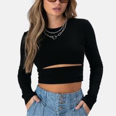 Nwt Cut Out Detail Black Crop Top For Layering, Black Stretch Crop Top For Layering, Black Cropped Top For Layering, Black Cropped Crop Top For Layering, Trendy Black Crop Top For Day Out, Trendy Black Spring Crop Top, Edgy Black Tops For Day Out, Spandex Crop Top, Plaid Hoodie