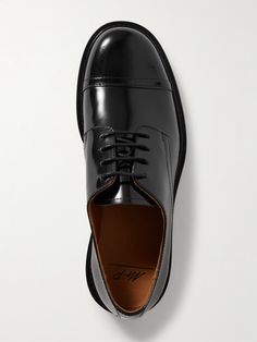 DESIGNED BY MR PORTER. You'll reach for Mr P.'s 'Jacques' Derby shoes for years to come. They're crafted from glossy leather with toe cap detailing and are set on sturdy Vibram soles. Bottega Veneta Derby Shoes, Classic Low-top Patent Leather Dress Shoes, Sleek Black Oxfords With Rubber Sole, Black Patent Leather Oxfords With Stitched Sole, Sleek Black Leather Oxfords, Classic Low-top Patent Leather Shoes, Black Patent Leather Dress Shoes With Stitched Sole, Mr P, Derby Shoes