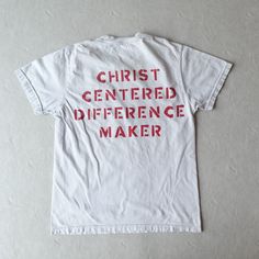 Christian Religious Shirt Christ Centered Smile Face Jesus Tee Size Small Love Like Jesus Shirt, Jesus Merch, Catholic Shirt, Jesus Clothes, Cricket Ideas, Church Shirt, Jesus Tees, Christian T Shirts, Jesus Tshirts