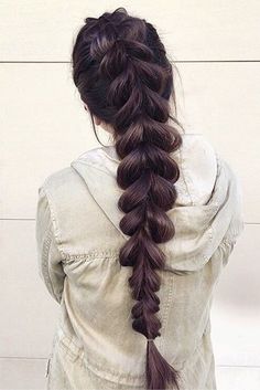 ↞ pinterest: mogo0207 ↠ Trendy We Fryzurach, Asymmetrical Hairstyles, Travel Hairstyles, Shoulder Hair, Fishtail Braid, Effortless Hairstyles, Beautiful Braids, Helen Mirren, Fringe Hairstyles