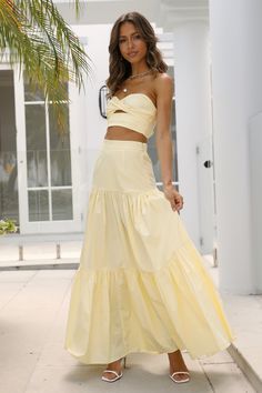 Maxi Rok, Strapless Crop Top, Trendy Fashion Outfits, Skirt Sets, Off Shoulder Top, Top And Skirt, Off Shoulder Tops, Wholesale Clothing, Affordable Fashion