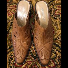 Not New Were Bought But Never Worn . Size 6 1/2 . Leather Upper . Bin 2 Western Style Pointed Toe Summer Heels, Summer Western Pointed Toe Heels, Tan Mules, Coldwater Creek, Mule Clogs, Mules Shoes, Clogs, Cold Water, Leather Upper