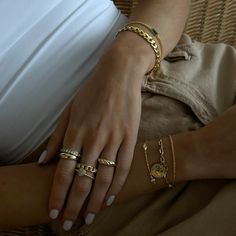 - Croissant twist detail ring - 14 karat gold or silver plated - Made to last - Available in sizes 5, 6, 7, 8, 9 and 10 Bracelet And Ring Stack, Essential Gold Jewelry, Staple Gold Jewelry, Dainty Bracelet Stack, Jewelry Accessories Aesthetic, Cupid Necklace, Cupid Ring, Basic Earrings, Jewellery Stack