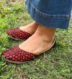 Look no further for the perfect party shoe! These leather ballet flats are handmade and very comfortable to wear. They slip on easily and are perfect for any occasion. The detailing on the flats is very beautiful, with black honey comb design or red fabric. They are readily available in stock so don't hesitate to buy these gorgeous flats right away...  ** IMPORTANT POINTS TO NOTE ABOUT THIS PRODUCT -  - They are suitable for outdoor & indoor use.  - The insole and base sole is made with ethically sourced leather.  - Natural leather helps your feet breathe when you wear it outdoors in summers and keep warm indoors in winters.  - Have comfortable cushioning in the sole. - It is made for regular feet, not recommended incase of high instep or flat foot.  - Both the right & left pair are identi Festival Slip-on Party Flats, Summer Flats With Red Sole And Closed Toe, Festive Summer Slip-on Flats, Summer Festive Slip-on Flats, Party Flats With Red Sole, Summer Party Flats With Leather Sole, Closed Toe Flats For Festive Summer Occasions, Closed Toe Flats For Summer Festivals, Closed Toe Flats For Festive Summer Events