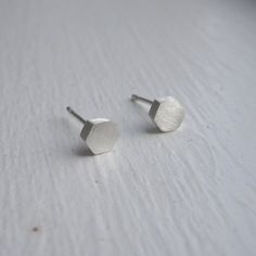 Hand-Crafted Solid Small Hexagon Stud Earrings - 0104 - Virginia Wynne Designs Simple Stud Earrings, Sterling Silver Stud Earrings, Silver Stud Earrings, Wire Earrings, Christmas Gifts For Women, Oxidized Sterling Silver, Sterling Silver Studs, Sterling Silver Earrings Studs, Earring Backs