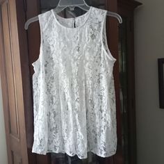 Bcbgeneration Sleeveless White Lace Top Blouse Sz Small Nwt /B5. Pit To Pit Is 18", Length Is 25". Not Lined, Need To Wear A Cami Or Something Under It. There Is A Hook-And-Eye On The Back Neck. Chic Lace Tank Top For Spring, Spring Sleeveless Blouse Tank Top For Brunch, Spring Brunch Sleeveless Blouse Tank Top, Spring Sleeveless Blouse For Brunch, Chic Sleeveless Lace Tank Top, Chic Lace Sleeveless Camisole, Spring Lace Tank Top, Sleeveless Lace Top For Summer Brunch, White Lace Tank Top For Day Out