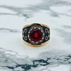 Antique Style Ruby Red Stone Hürrem Sultan Ring This exquisite ring features a vibrant ruby red stone, reminiscent of the luxurious styles of Hürrem Sultan. The intricate design is adorned with micro stones and detailed with oxidized elements, giving it an authentic vintage and rustic charm. The curved sides add an elegant touch, making this ring a standout piece for any collection. Perfect for those who appreciate antique aesthetics and timeless beauty. Head Size: 20 mm Weight Details: Weighs a Rubin Ring, Turkish Design, Turkish Jewelry, Ladies Ring, Ring Antique, Silver Rings Handmade, Women Ring, Red Stone, Silver Pieces