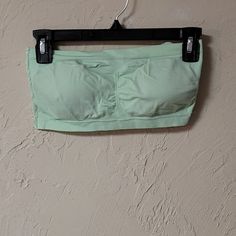 Size Large Mint Green Cotton Strapless Padded Bra Never Worn. Green Stretch Tube Top With Built-in Bra, Fitted Green Tube Top With Built-in Bra, Green Stretch Bandeau Tube Top, Fitted Seamless Green Tube Top, Green Seamless Stretch Tube Top, Green Bandeau Tube Top With Built-in Bra, Green Stretch Bandeau Crop Top, Green Stretch Bra For Spring, Spring Strapless Stretch Bra