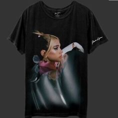 a t - shirt with a photo of a woman on it