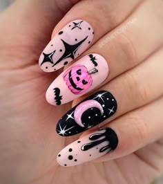 Fun Halloween Nails, Holloween Nails, Witchy Nails, Nagellack Trends, Halloween Acrylic Nails, Cute Halloween Nails, Nails 2022, Colorful Nails