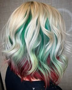 Blonde Hair Green Underneath, Christmas Hair Dye Ideas, Christmas Colored Hair, Blonde With Green Highlights, Blonde Hair With Green Highlights, Blonde Green Hair, Green And Blonde Hair, Blonde And Green Hair, Green And Red Hair