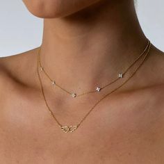 Description - Our new Floral Choker is the cutest dainty necklace to layer with all of your favorites. Made of durable water-resistant material, perfect for everyday beach wear! Layer with our Fiji Pearl Necklace and our Oahu Herringbone Necklace for a cute everyday look. • Length : 15 in + 2in extender • Chain Width : 1mm • Premium 925 sterling silver + 18k gold plating • Water-Resistant & Sweatproof - shower, swim, and exercise with it, the color remains perfect • Hypoallergenic Jewelry Care: Jewelry 2024, Minimalist Necklaces, Floral Choker, Ornaments Ideas, Cloth Jewelry, Herringbone Necklace, Ball Python, Hypoallergenic Jewelry, Jewelry Outfit