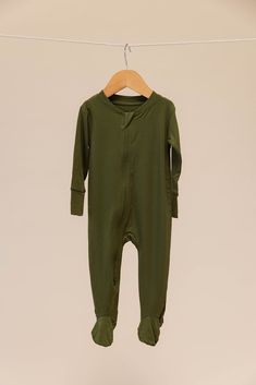 Footed Jammies featuring our luxurious CloudBlend™ fabric. We’ve perfected every detail so your baby gets the most comfortable sleep possible. Kea - Earthy forest green. Boys Footed Pajamas, Playful Green Cotton Onesie, Sleep Gown, Infant Pajamas, Footed Pajamas Baby, Footie Pajamas, Footed Pajamas, Pregnancy Pillow, Baby Pajamas