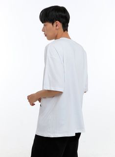 Product Detail Style : Street, Casual Occasion : Back to school Type : Men, TShirts Print : Graphic Material : Cotton Sleeve : Short sleeve Neck : Round neck Fit : Oversize fit Cotton100 Color : White, Black Made in Korea Model Size Model is wearing size M/L and the color White. Height : 5'9" | 176cm / Top : M / Bottom : L (30 inch) .prddescription table, .prddescription td, .prddescription th { border : 1px solid black; border-collapse : collapse; padding: 10px; } Size(Inch) Size Shoulder Bust Festival Trends, Graphic Material, Print Graphic, Cargo Jeans, Korean Street Fashion, Lace Mini Dress, Jeans For Sale, Black Border, Y2k Fashion