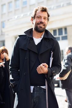 The Sartorialist Trenchcoat Outfit, Most Stylish Men, Men Street, Comme Des Garcons, Well Dressed, Stylish Men, Star Fashion