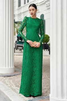 Agate Straight Wide Leg Silk Floor Length Pants | MEAN BLVD Elegant Green Pants For Evening, Elegant Green Evening Pants, Elegant Full-length Green Pants, Elegant Full Length Green Pants, Types Of Lace, Mean Blvd, Stylish Pants, Silk Lace, Floor Length Dresses