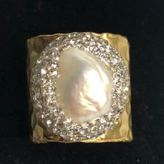 Large Baroque White Freshwater Pearl Ring Which Is Adjustable With Austrian Crystals Surrounding It. Ring Comes In Gold Plated With White Pearl Or Black Plated With White Pearl Your Choice. Yellow Citrine Ring, Silver Eternity Ring, Luxury Wedding Rings, Dainty Wedding Ring, Big Stone Ring, Costume Jewelry Rings, Freshwater Pearl Ring, Pearl Rings, Vintage Sterling Silver Rings