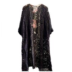 New Without Tags Free People Black Lace Kimono Size Medium-Large Color: Black Combo Retail $198 Gorgeous Crochet Lace Kimono With Printed Chiffon Trim And Insert Maxi Length Open Front 100% Cotton Trim 100% Poly Black Lace Kimono, Gorgeous Crochet, Lace Kimono, Lace Chiffon, Free People Black, Chiffon Lace, Crochet Lace, Free People Tops, Black Lace