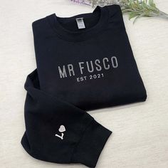 Are you looking for the ideal gift for a couple? Explore our embroidered Mr and Mrs sweatshirt, customized with their anniversary date, available in various styles, including sweatshirts, to cater to diverse preferences. Whether for weddings, anniversaries, or spontaneous gestures, our embroidered Mr and Mrs shirt stands as a thoughtful and distinctive selection, embodying the essence of their shared journey. With attention to detail and quality, this future Mrs Gift symbolizes enduring love and Sweatshirt Customized, Aa Anniversary, Military Couples, Mrs Sweatshirt, Sports Couples, Embroidery Store, Engagement Presents, Mrs Shirt, Dog Mom Sweatshirt