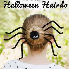 Crafty finds for your inspiration! No.6 Diy Fantasia, Läskig Halloween, Halloweenský Makeup, Spider Halloween, Halloween Party Diy, Fantasias Halloween, Halloween Hair, Crazy Hair Days