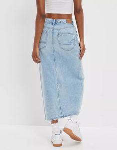 AE Dreamy Drape Low-Rise Denim Maxi Skirt Maxi Jean Skirt, Long Jean Skirt, Long Denim Skirt, Denim Maxi, Denim Maxi Skirt, Maxi Skirts, American Eagle Jeans, Light Wash Denim, Skorts